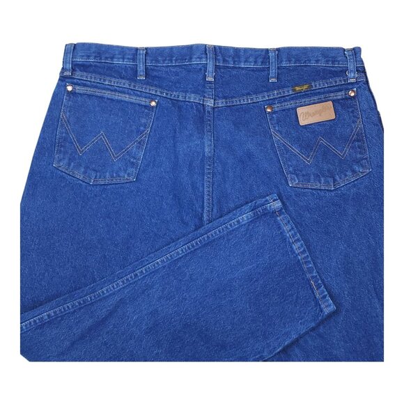 Wrangler Mens Classic Fit Blue Denim Jeans Size 42x30 100% Cotton Heavyweight - Picture 1 of 8